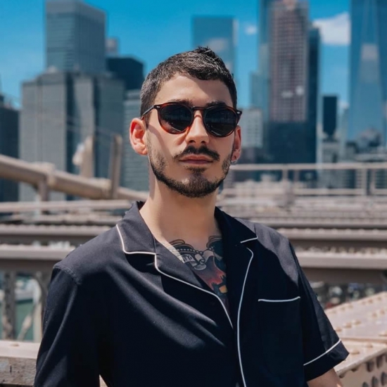    Alex Cañizares - Visual merchandiser.