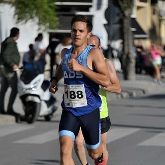 Pablo González Pérez (Pmanostijeras) - Sevilla - Duatleta, atleta y entrenador.