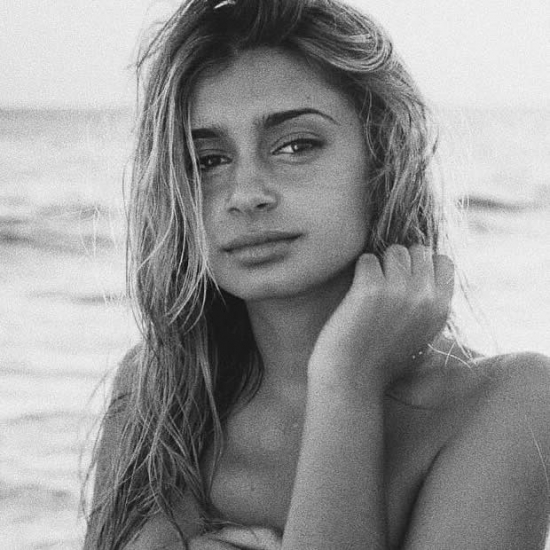 Irene  García (Ireenegarciaam) - Sevilla - Estudiante e influencer.