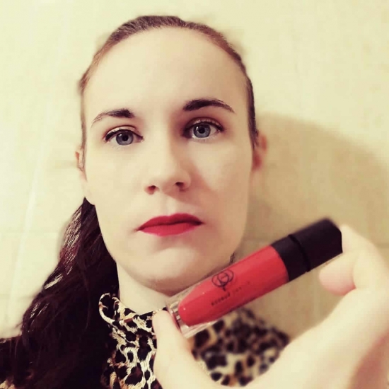 Influencer    Edurne Hernandez - Administrative.