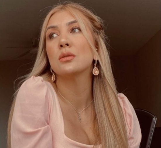 Blogger   Aura Ramírez - Promotora.
